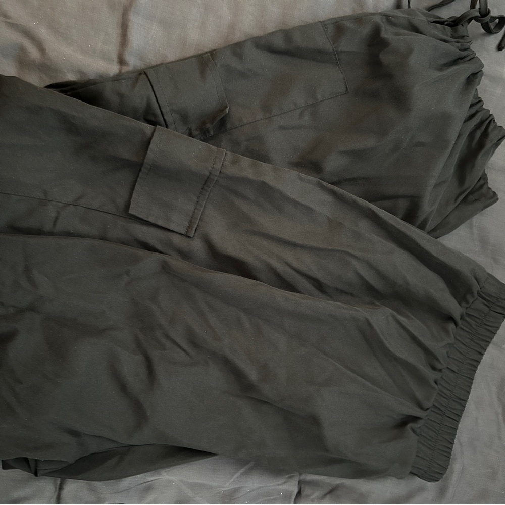 Black Cargo Pants